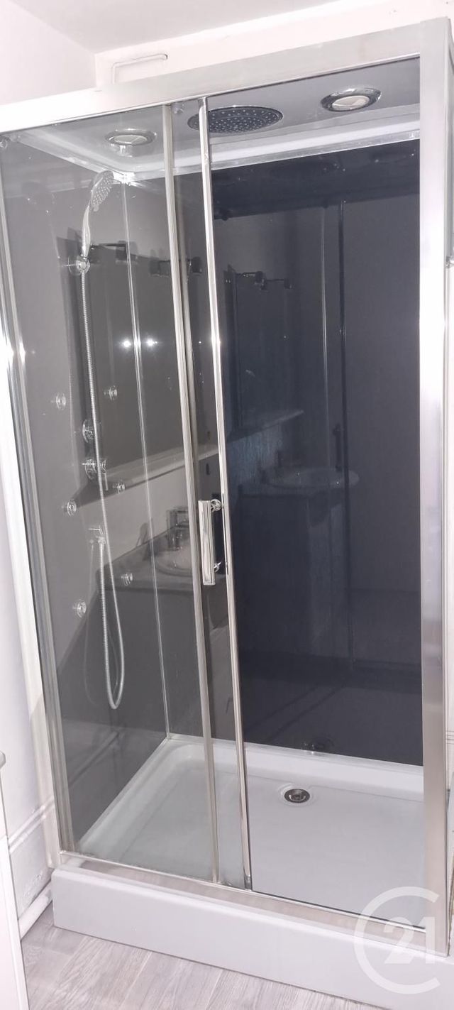 Appartement T2 à louer - 2 pièces - 64.59 m2 - FORCALQUIER - 04 - PROVENCE-ALPES-COTE-D-AZUR - Century 21 Provence Immobilier