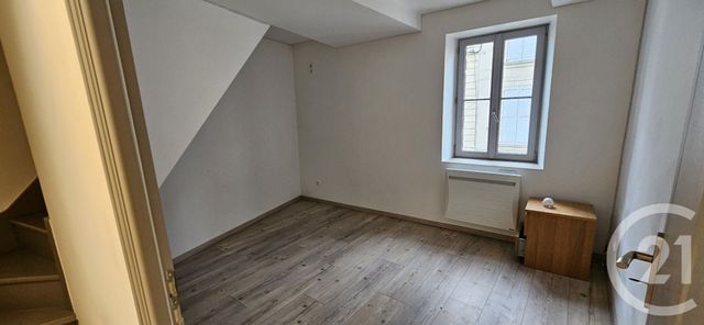 Appartement à louer - 3 pièces - 83.12 m2 - MANE - 04 - PROVENCE-ALPES-COTE-D-AZUR - Century 21 Provence Immobilier