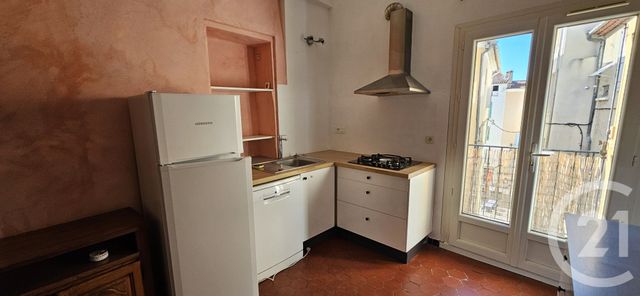 Appartement T2 à louer - 2 pièces - 49.0 m2 - FORCALQUIER - 04 - PROVENCE-ALPES-COTE-D-AZUR - Century 21 Provence Immobilier