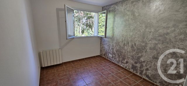 Appartement à louer - 3 pièces - 63.52 m2 - FORCALQUIER - 04 - PROVENCE-ALPES-COTE-D-AZUR - Century 21 Provence Immobilier