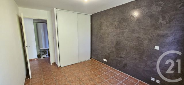 Appartement à louer - 3 pièces - 63.52 m2 - FORCALQUIER - 04 - PROVENCE-ALPES-COTE-D-AZUR - Century 21 Provence Immobilier