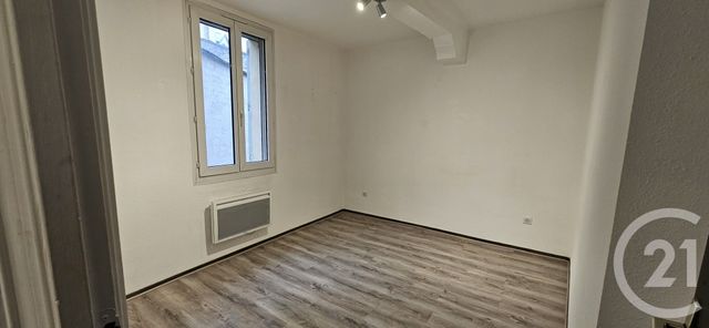 Appartement T3 à louer - 3 pièces - 52.7 m2 - FORCALQUIER - 04 - PROVENCE-ALPES-COTE-D-AZUR - Century 21 Provence Immobilier