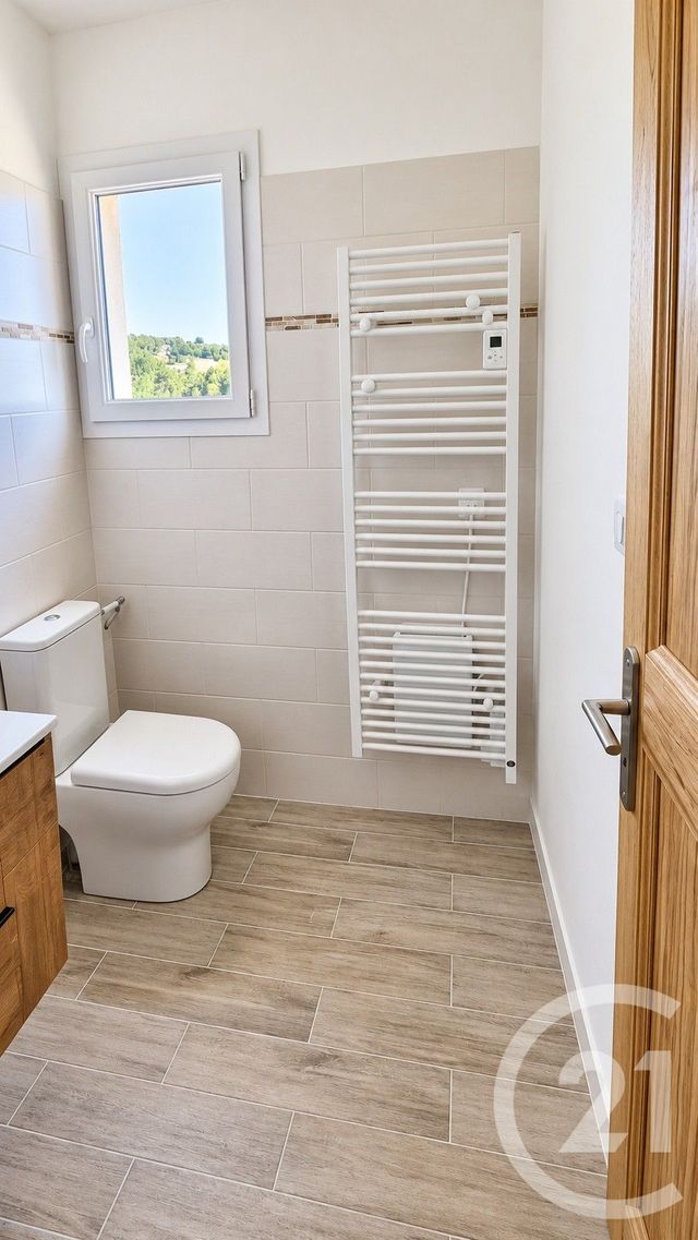 Appartement T2 à louer - 2 pièces - 52.13 m2 - NIOZELLES - 04 - PROVENCE-ALPES-COTE-D-AZUR - Century 21 Provence Immobilier